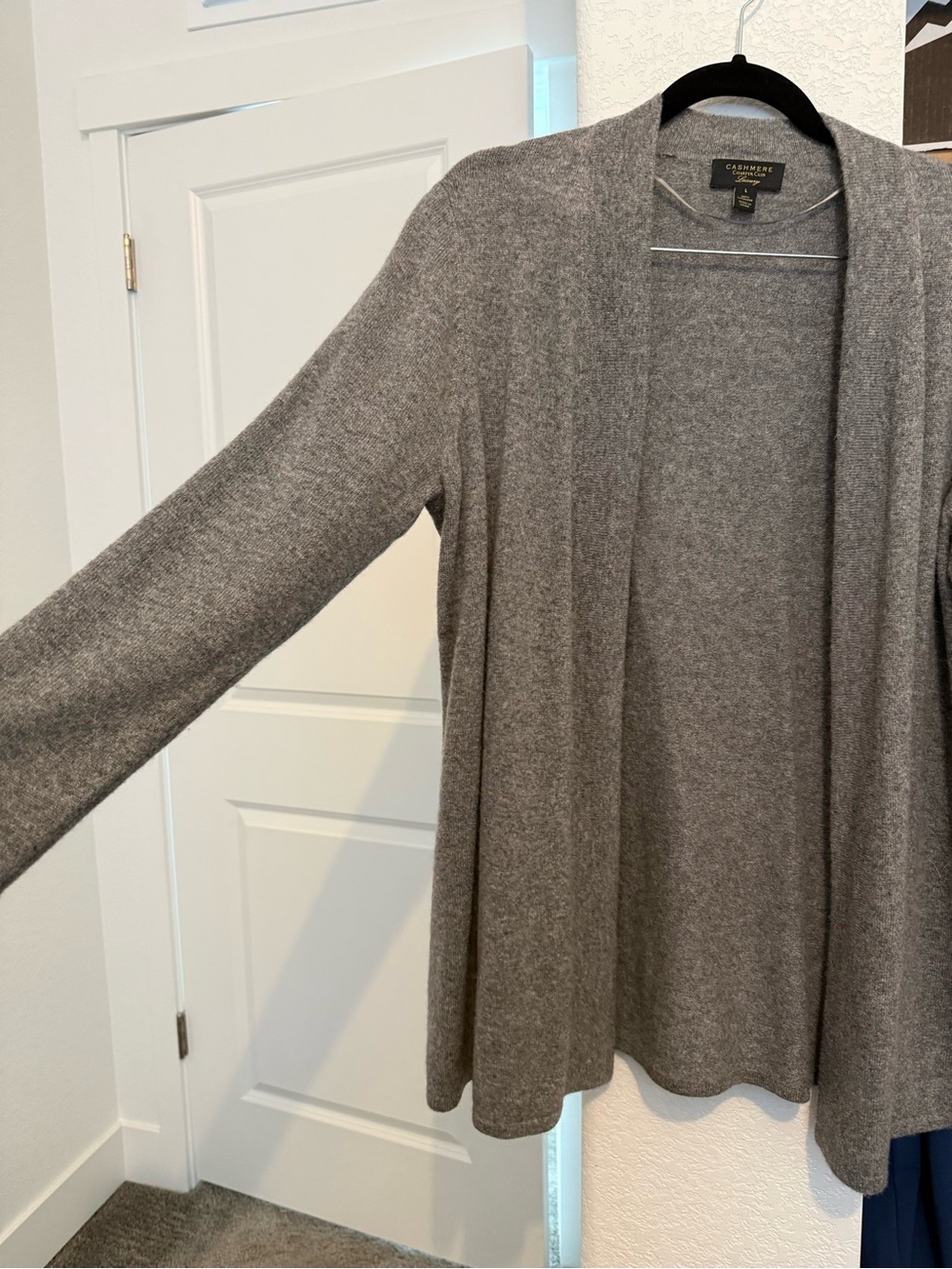 100% Cashmere Open-Front Gray Macy’s Luxury Cardigan - Picture 2 of 3